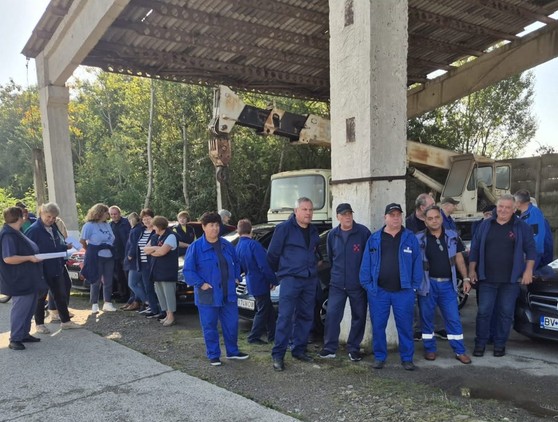 Protest spontan al angajaților la Fabrica de Pulberi Făgăraș din cauza condițiilor de muncă