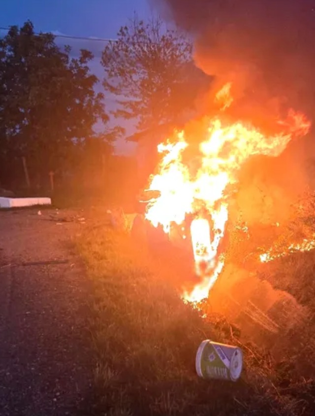 Tragedie în Suceava: Două persoane au pierit carbonizate într-un accident urmat de incendiu (FOTO)