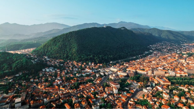 VIDEO. Flick a transformat Brașovul în poezie ritmată. „Dacă raiul are colțuri, atunci unul precis e la poalele Tâmpei”