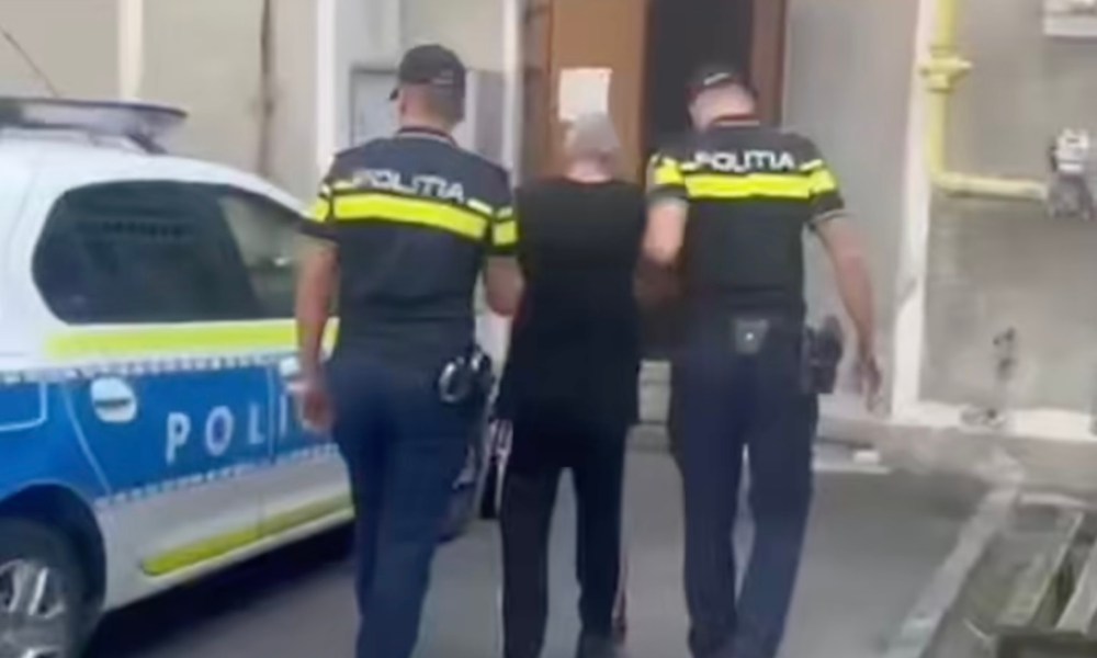VIDEO / Individ reținut preventiv după un conflict agresiv pe o stradă din Făgăraș