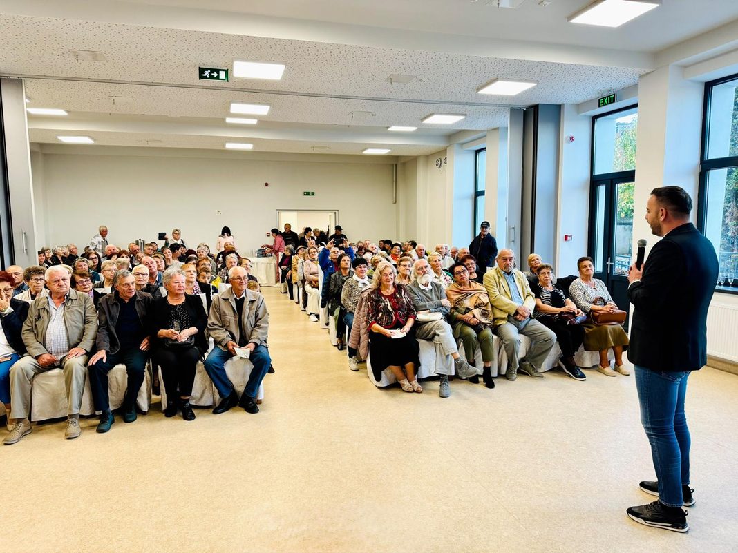 A FOST INAUGURAT CENTRUL DE ZI PENTRU SENIORI DIN CODLEA