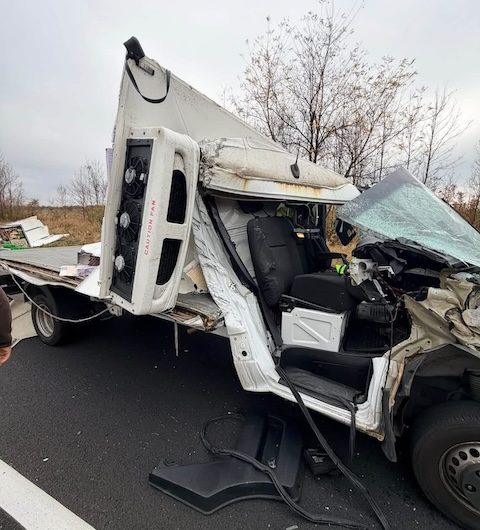 Accident pe DN1 între Perșani și Vlădeni, trafic blocat