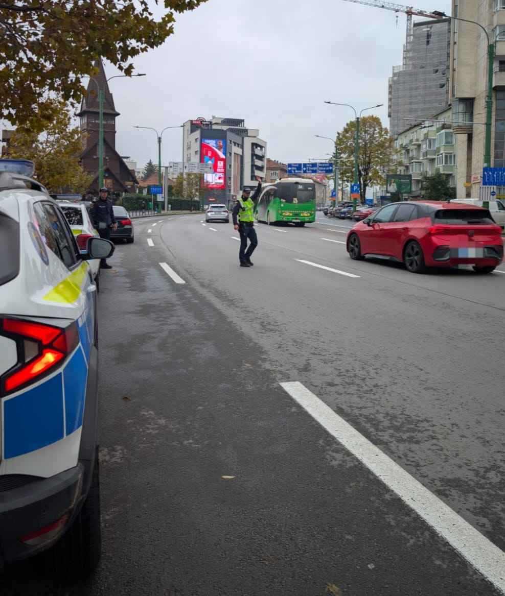Acțiune Polițienească în Brașov: Aproape 100 de Persoane Legitimate