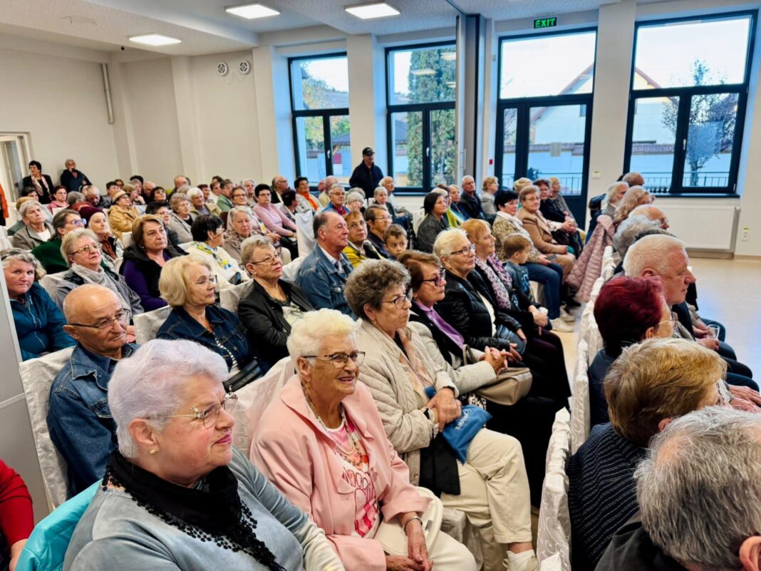 Centrul de Zi pentru Seniori inaugurat la Codlea