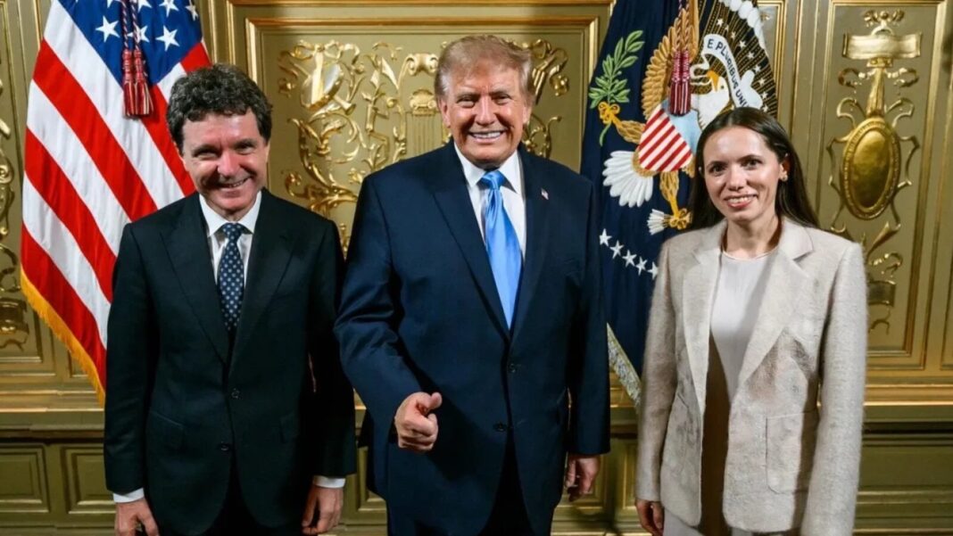 Controverse după fotografiile lui Trump cu lideri balcanici