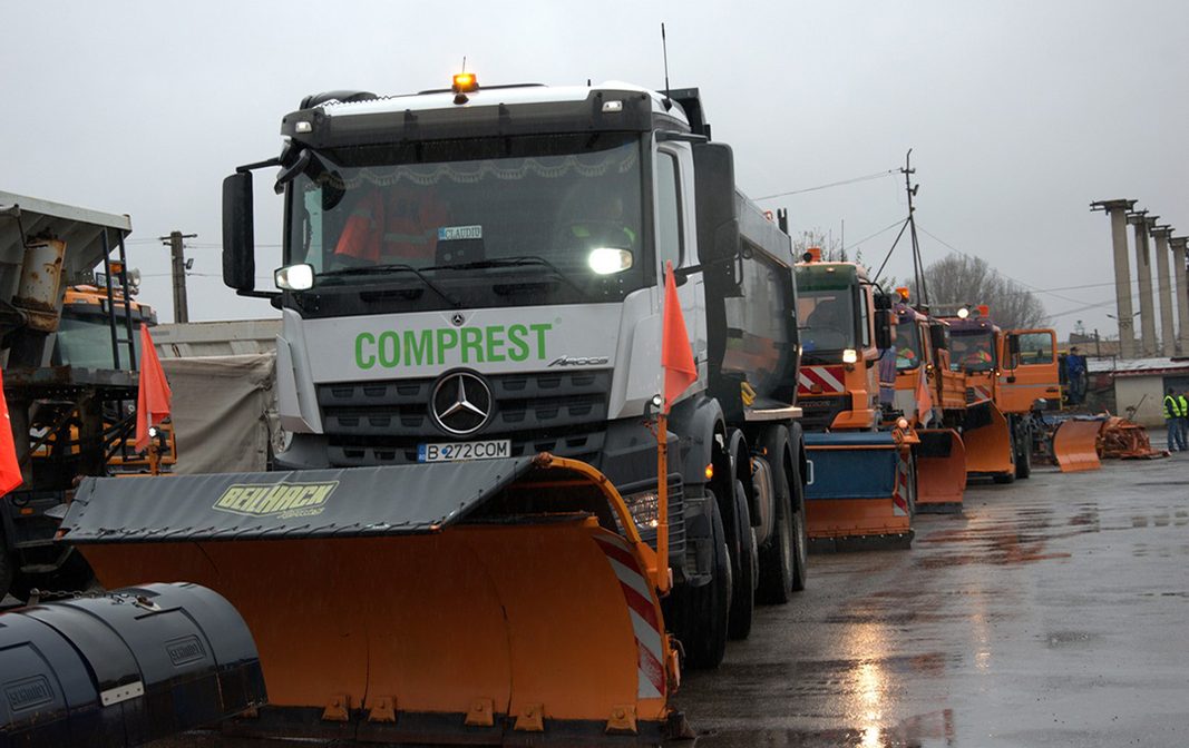 Compania COMPREST S.A. Brașov angajează urgent ȘOFERI PROFESIONIȘTI PENTRU ACTIVITATEA DE DESZĂPEZIRE.