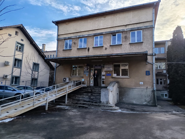 Incendiu la Spitalul Mârzescu: O victimă decedată