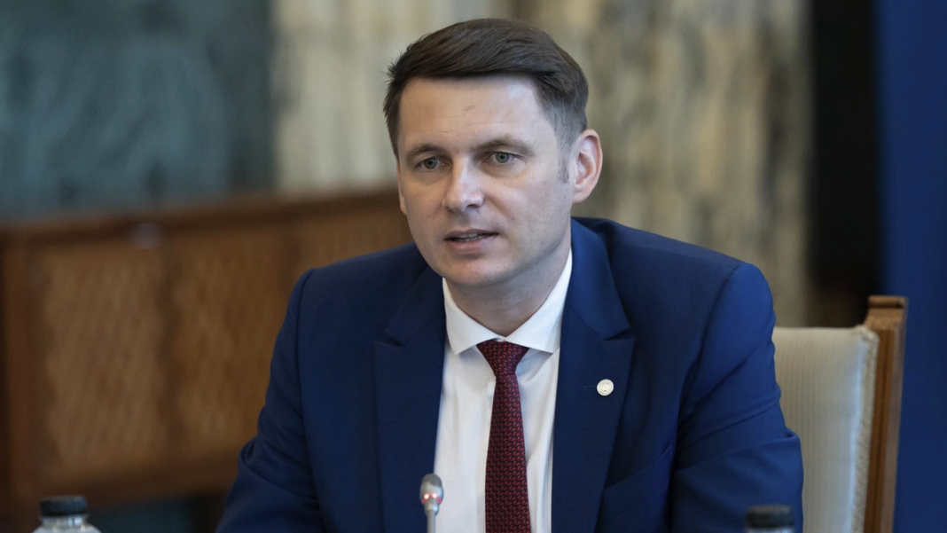 Mircea Abrudean rămâne la șefia Senatului