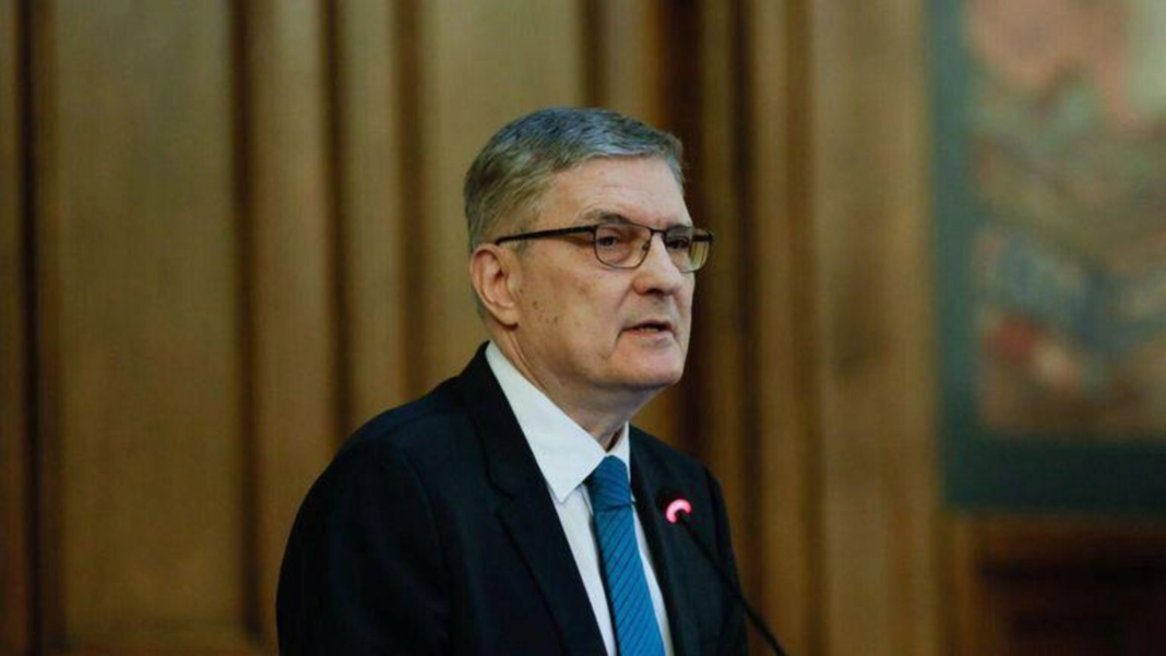 România, la un pas de retrogradare financiară