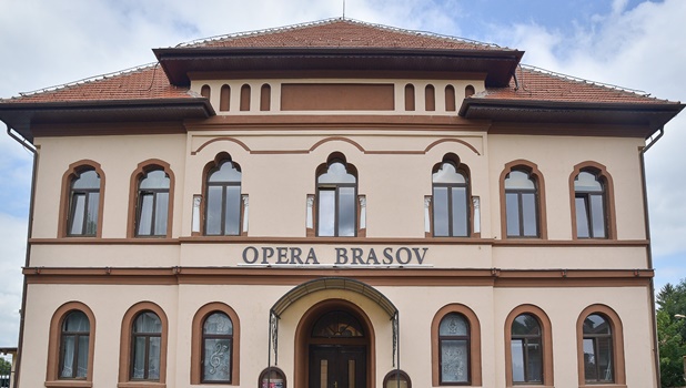 Spectacole captivante la Opera Brașov pentru Școala Altfel