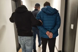 Suspecți Sabotaj la Carfil Brașov, Reținuți în Europa