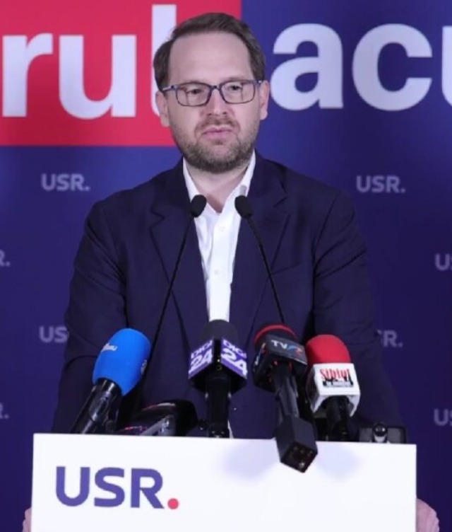 USR Analizează Guvernul Niculescu: Fără Miniștri PSD